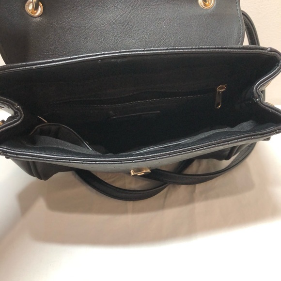 Disney Call it Spring Black Gold Purse Bag Wonderland This Way Hearts - Picture 13 of 16